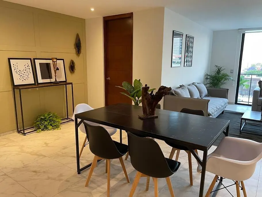 Appartement Elegante En Zona Financiera / Limpieza Diaria à Guadalajara