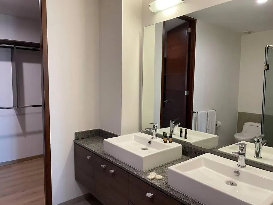 Appartement Elegante En Zona Financiera / Limpieza Diaria à Guadalajara
